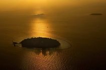 горящий тур на Мальдивы KURUMBA MALDIVES 5 * 